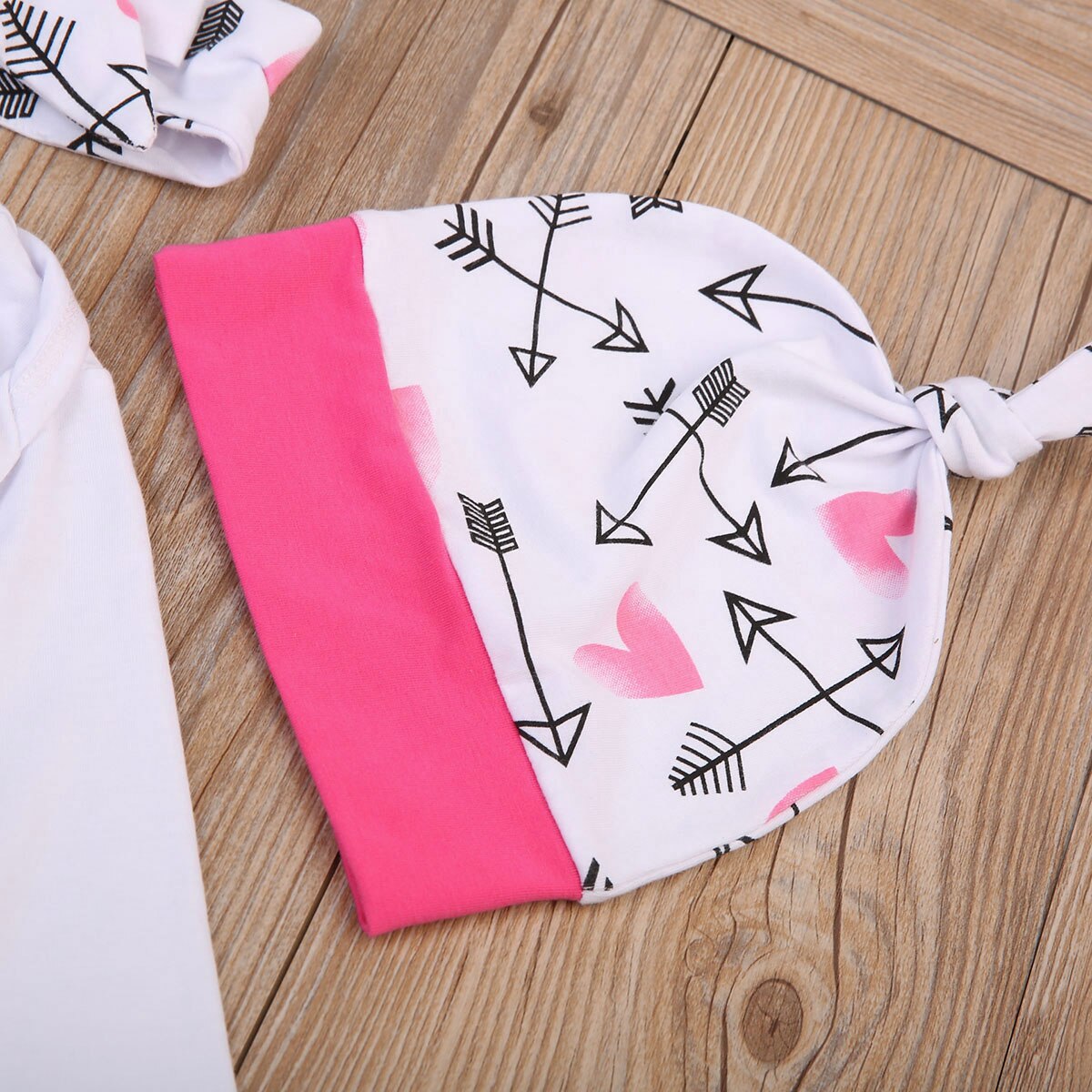 Babies 4Pcs Letters Arrows Clothing Set Newborn