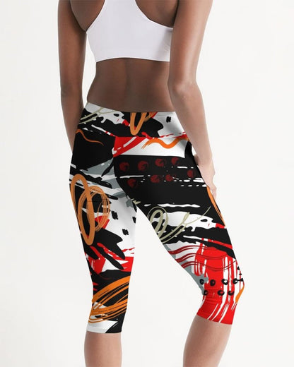 Womens Mid-rise Capri Leggings - Black Red Gray Abstract Pattern