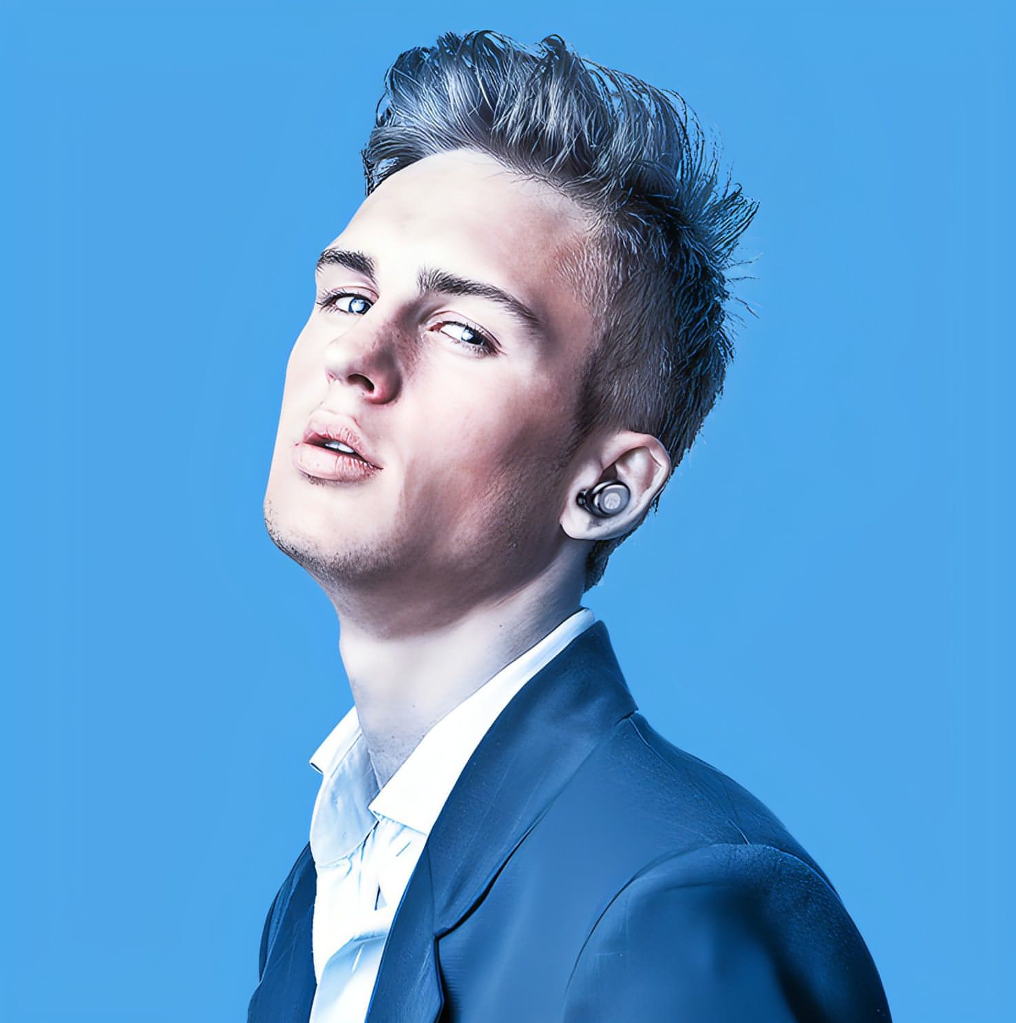 SonicDots™ – Auto-Pair LED Display Earbuds