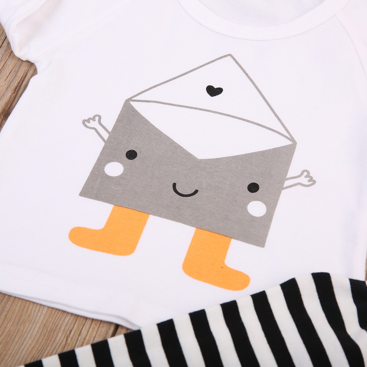Babies Mail Printing T shirt Clothing Set NEW